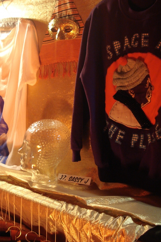 http://sassyj.net/media/blog/Artsouk2_1.JPG