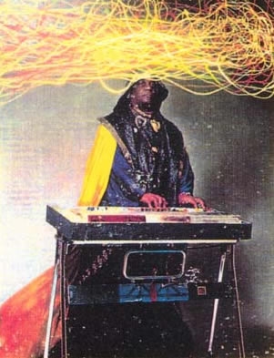 http://sassyj.net/media/blog/sun_ra_16.jpg
